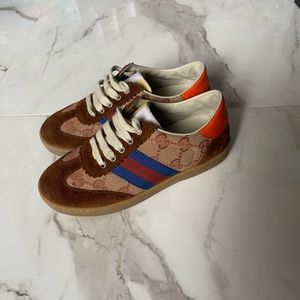 Gucci boys and girls sneakers size 29